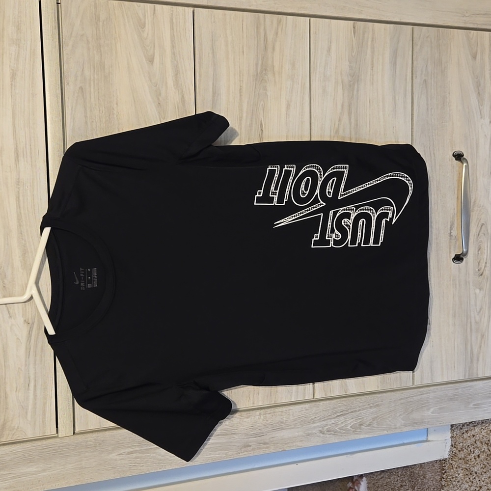 Bundle of 6 Nike & Under Armour tees